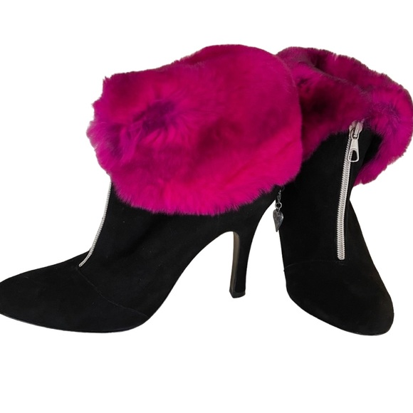 Vintage Terry de Havilland black boot with fuchsia faux fur in size 39 - Picture 8 of 10